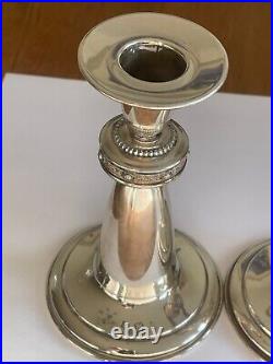 (A589) Pair of Vintage 1971 Reid & Sons Gothic Style Silver Candlesticks 188g