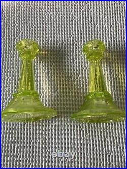 Green Glass Scalloped Edge Boho Vintage Pair Of Stylish Candle Holders
