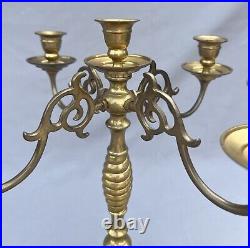 STUNNING FIVE ARM FRENCH VINTAGE BRASS CANDELABRA 1,6kg (LOT 6013)