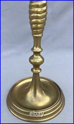 STUNNING FIVE ARM FRENCH VINTAGE BRASS CANDELABRA 1,6kg (LOT 6013)