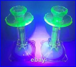 VTG Pair SAMUEL REICH Art Deco Glass VIKTORIA Uranium Pink Green Candle Holders