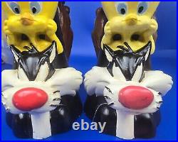 Vintage Looney Tunes Totem Candlestick Holders 1995 Warner Bros Stor Set of 2