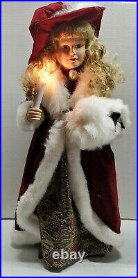 Vtg Animated Christmas Carolers Victorian Couple Dolls Lighted Candlesticks 27